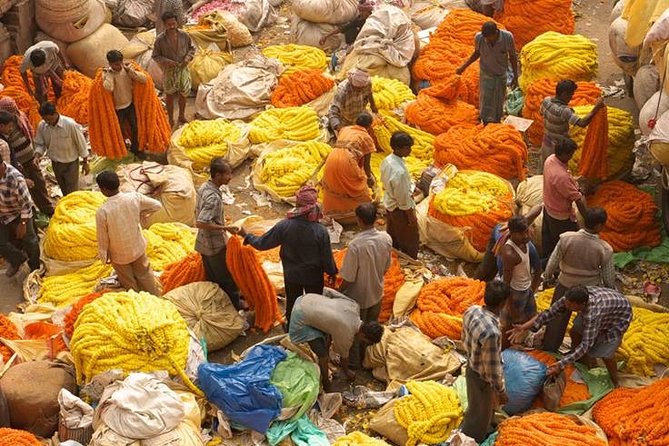 Kolkata - Sounds and Sights - Private Full Day City Tour - Stop 6: A short tram ride from College Street to Bowbazar