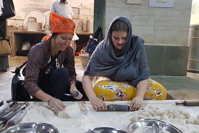 Luxury Rickshaw Tour of Old Delhi - The 3-Hour Flow: What You’ll Actually Do