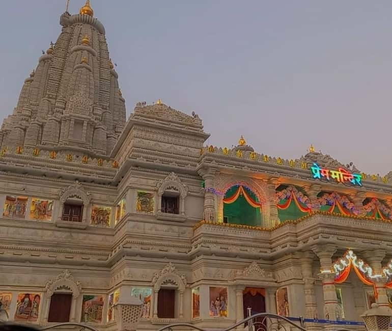 Magical Mathura Vrindavan Tour: Krishna's Homeland - Prem Mandir’s illuminated afternoon: why timing matters