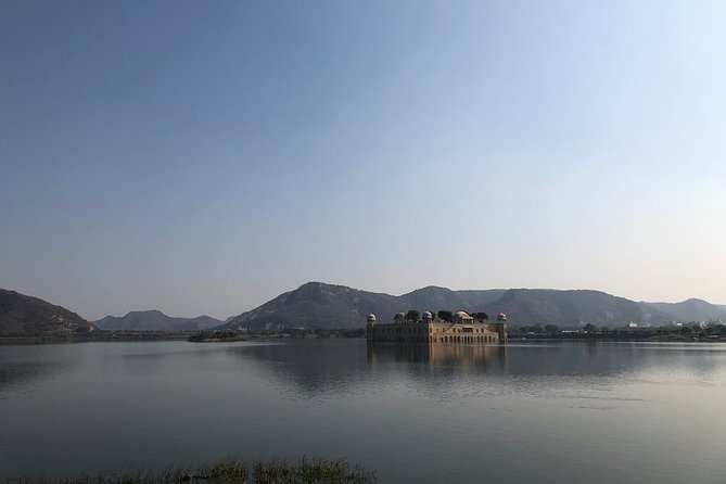 Majestic Jaipur Full-Day Private Guided Tour - Panna Meena ka Kund and Jagat Shiromani Ji Temple (Stops 2 and 3)