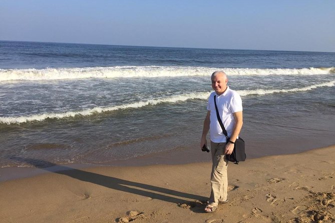 Marina Beach walking tour by tourism ministry approved company - Getting there: start at Chennai Lighthouse, end near Parthasarathy Temple