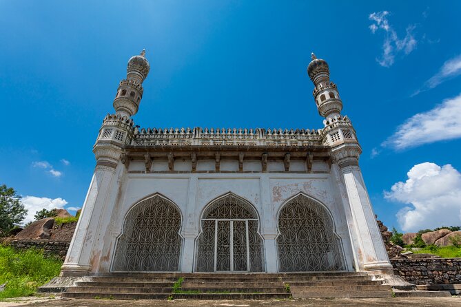 Mesmerising Hyderabad Heritage Cultural Tour with Ethnic lunch - Qutb Shahi Tombs: the necropolis you should not skip