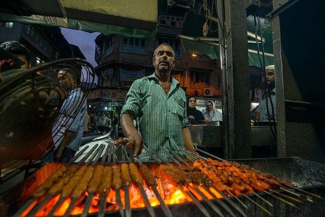Mohd Ali Road Kebab & Curry Food Trail in Mumbai with Guide - Key Highlights You Will Feel During the Walk
