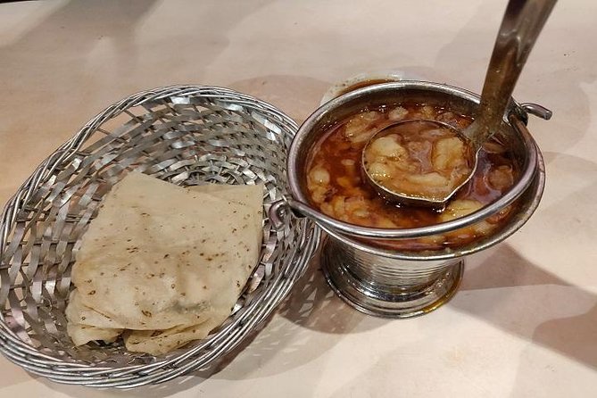 Mohd Ali Road Kebab & Curry Food Trail in Mumbai with Guide - Mohammad Ali Road, a Meat-Lover’s Street Food Circuit