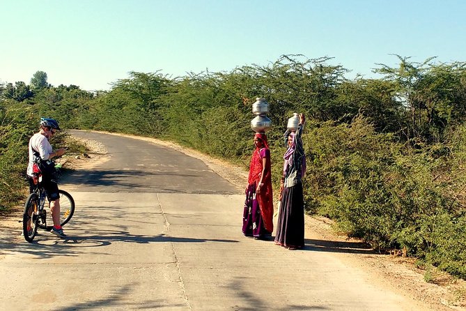 Morning Bike Tour of Udaipur - Getting There: The Ambamata Meeting Point Reality Check