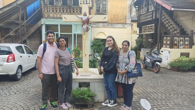 Mumbai: 2-Hour Guided Bandra Walking Tour - Ranwar Village: A Neighborhood Stop That Makes the Whole Story Click