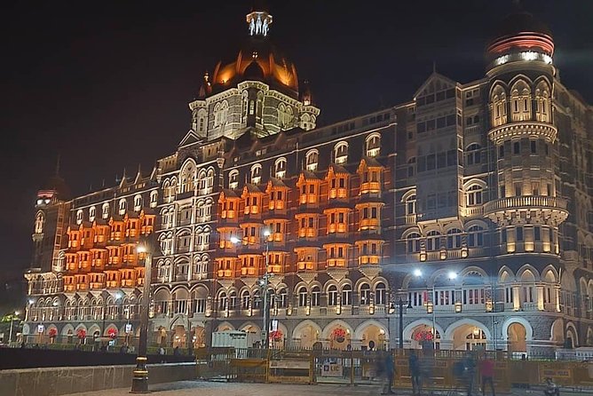 Mumbai After Dark: Private Night Tour with AC Transfers - Entering CST (Victoria Terminus) instead of only driving past it