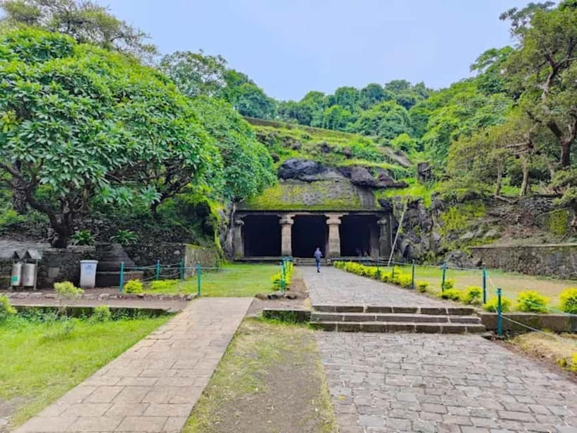 Mumbai: All-Inclusive Mumbai Private Full or Half Day Trip - Hanging Gardens in Malabar Hill for sea-air city views