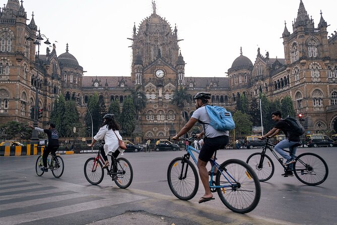 Mumbai Bicycle Tour - Colaba meeting spot, then rolling into Fort-area back streets