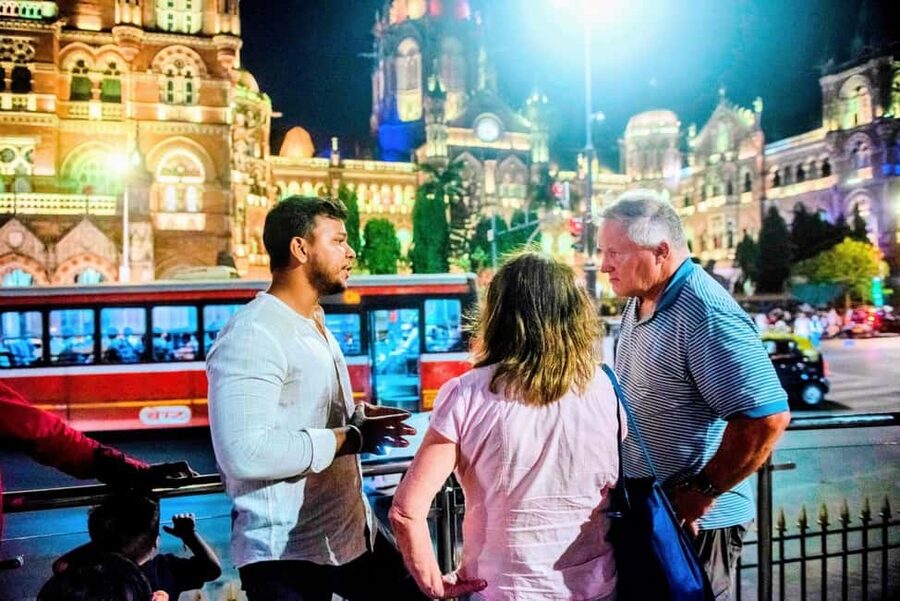 Mumbai by Night: Private Iconic Sights Tour with Transfers - Key Highlights You Should Know Before You Go