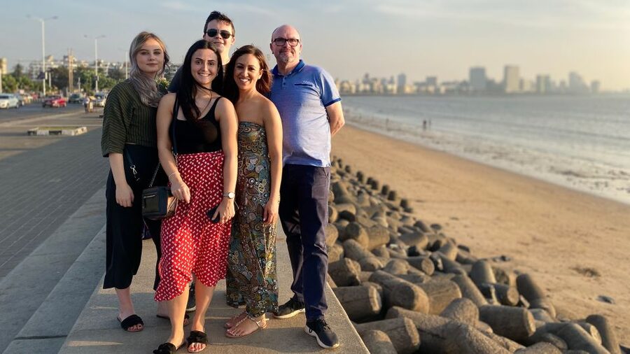 Mumbai City Tour with multiple options - Choosing your best option: group, private, and add-ons like Dharavi