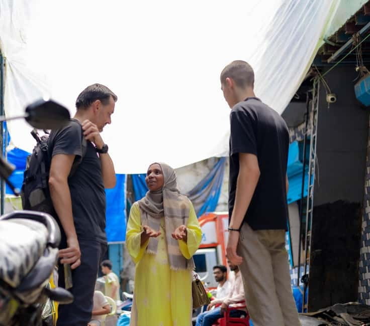 Mumbai: Dharavi Slum and Dhobi Ghat Laundry Tour - Key things that make this tour worth your time