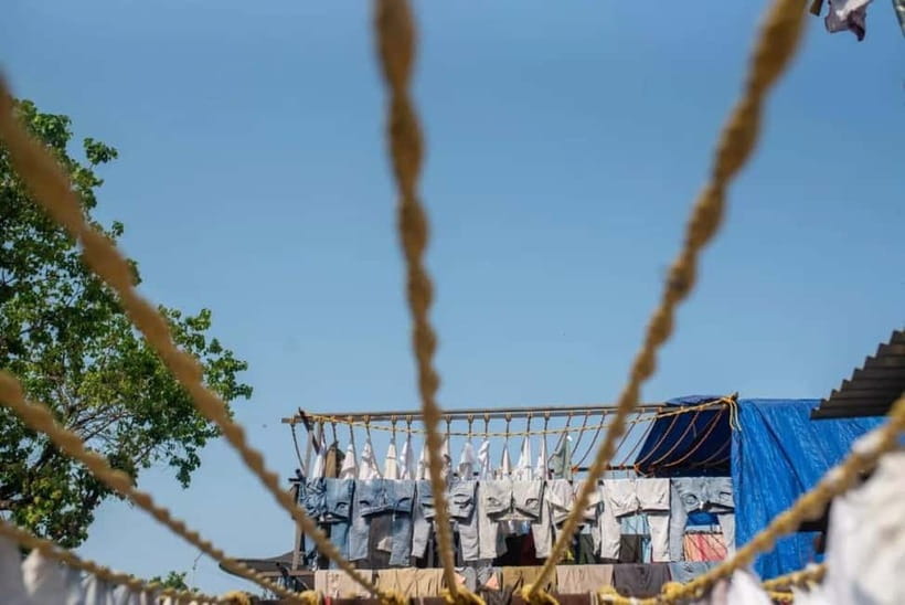 Mumbai: Dharavi Slum and Dhobi Ghat Laundry Tour - The guide makes the difference: what to look for on the day