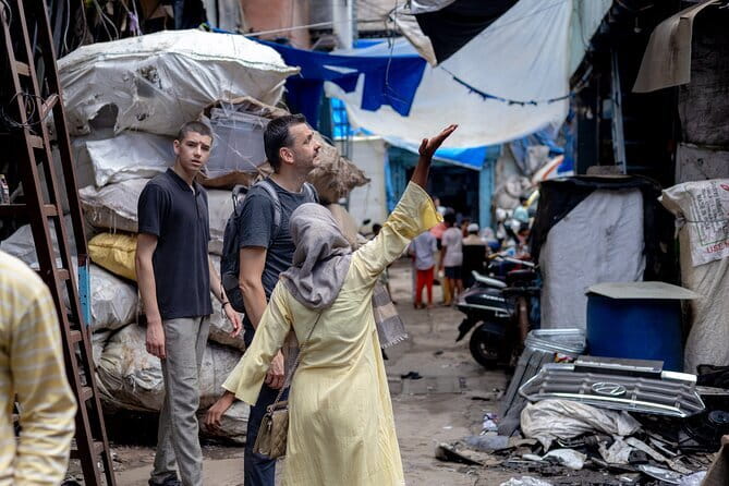 Mumbai Dharavi Slum, Dhobi Ghat & Dabbawala Lunchbox Tour - Transportation and small included comforts that matter