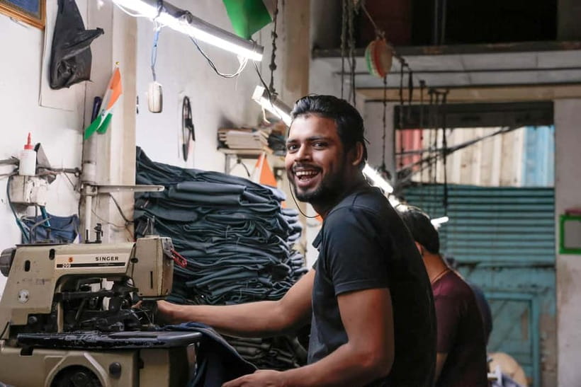 Mumbai: Dharavi Slum Guided Walking Tour by 1st Female Guide - The Start Near Dhobi Ghat, Then a Short Transfer Into Dharavi