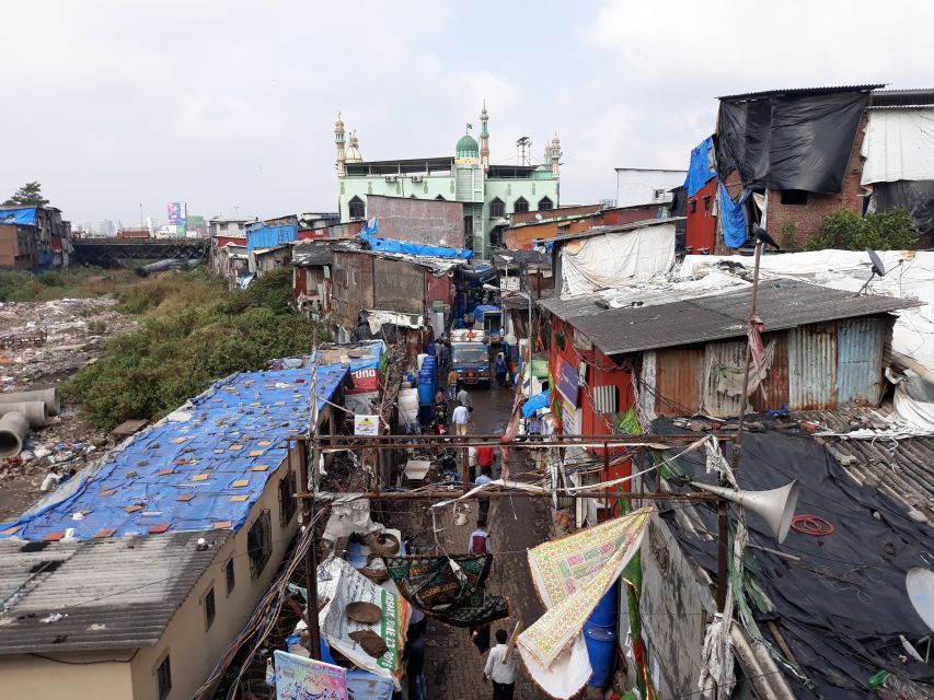 Mumbai: Dharavi Slum Walking Tour with Local Slum Dweller - Guides Like Abhishek, Bharti, and Hardik Tank: What Makes the Best Tours Work