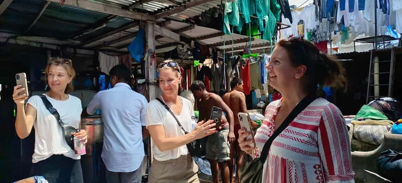 Mumbai: Dhobi Ghat Laundry and Dharavi Slum Tour with Local - Is It Safe and Respectful Enough for a First Visit?