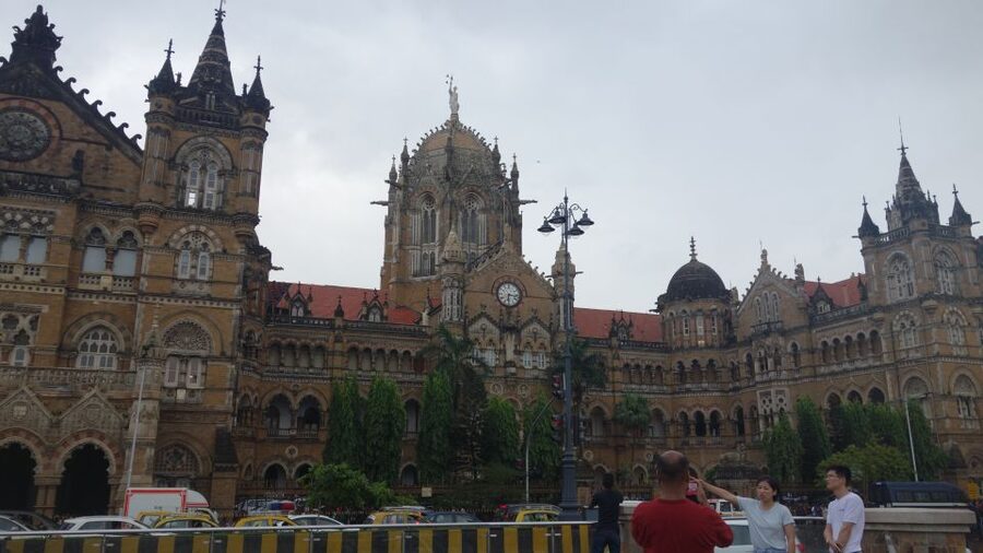 Mumbai: Full-Day Private Sightseeing Tour - Taj Mahal Palace Area Stop, Then Driving Toward Marine Drive