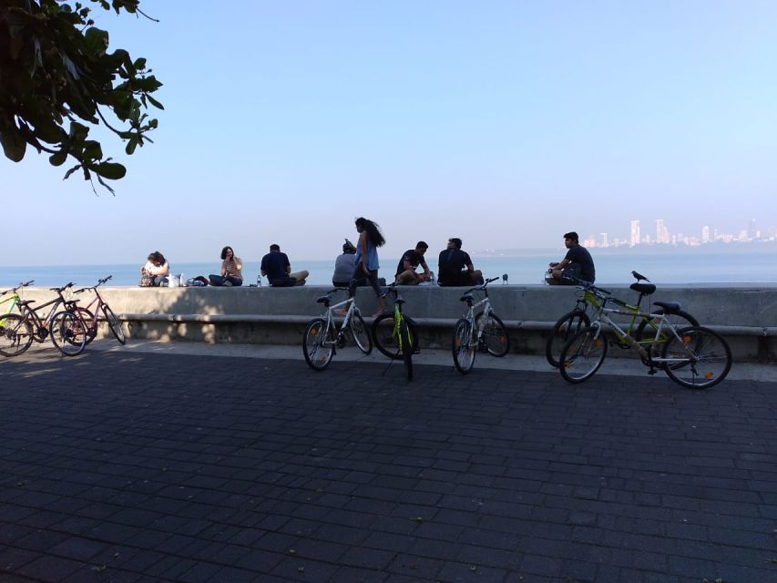 Mumbai: Morning Bicycle Tour - Bikes, Helmets, and Real-World Road Safety
