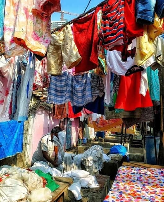 Mumbai: Private Dhobi Ghat Laundry & Slum Tour with Pickup - Witnessing plastic recycling, leather, garment, and metal work