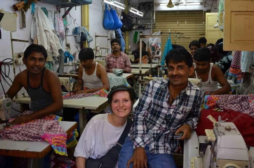 Mumbai: Private Dhobi Ghat Laundry & Slum Tour with Pickup - Price and value for a private Mumbai reality tour at about $19