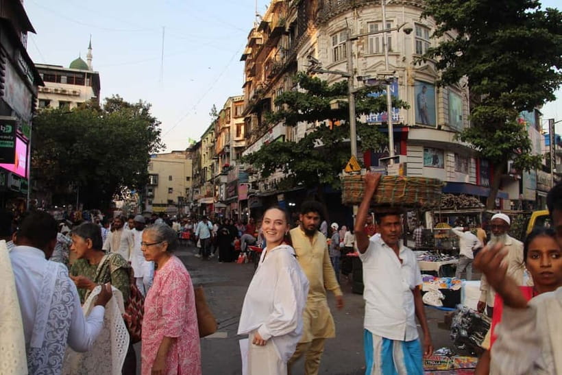 Mumbai: Private Sightseeing Tour with Top Highlights - Chhatrapati Shivaji Terminus, where architecture becomes the story