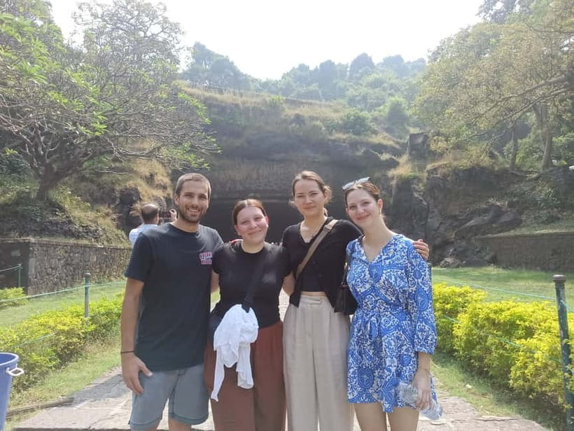 Mumbai: Private Sightseeing Tour with Top Highlights - The Colaba to Oval Maidan connection, why this route works