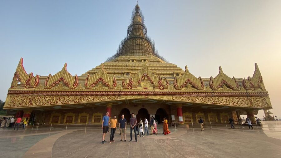 Mumbai: Private tour for Kanheri Caves and Golden Pagoda - Wandering time in the park, and how to plan your walking