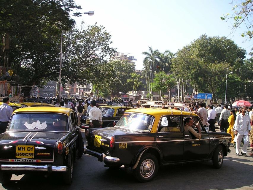 Mumbai: Private Walking Tour with a Local - How the walking part actually plays out in real life