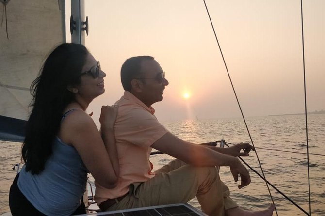 Mumbai Sky Line Private Sailing Excursion for up to 5ppl - Photo Tips: How to Get Better Skyline Shots From the Water