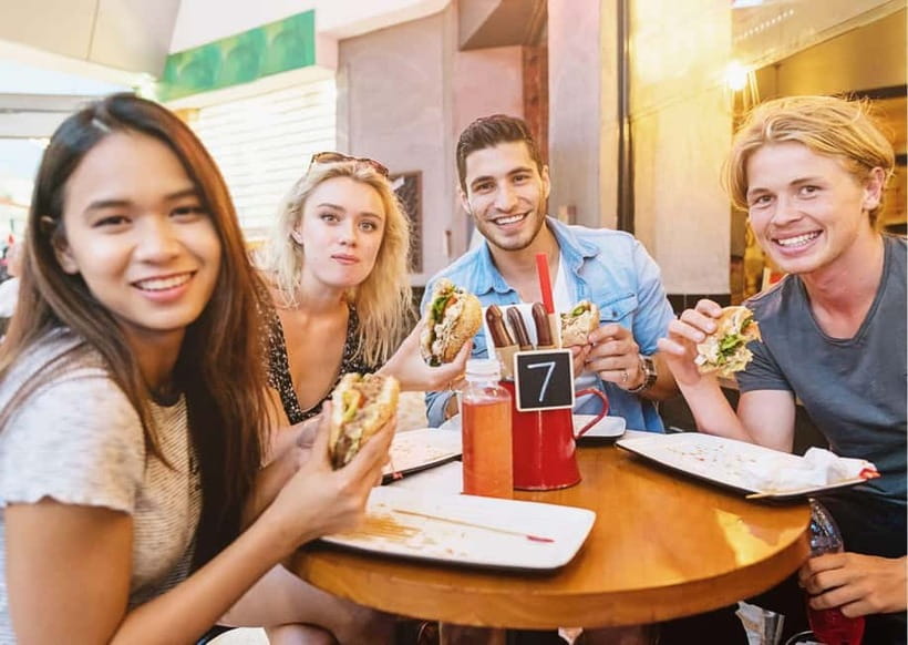 Mumbai: Street Food Crawl - How the Times of India Meeting Point Sets the Tone