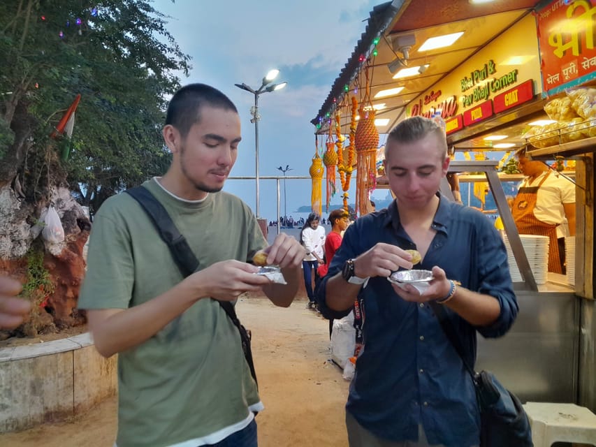 Mumbai Street Food & Market Tour - Minara Masjid aromas and the meat-forward menu