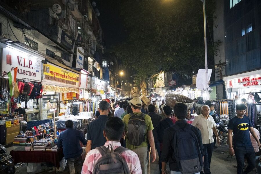 Mumbai: Street Food Tour - Bhuleshwar Khao Galli: Saffron Milk and Masala Dosa in Gujarati and Rajasthani Territory