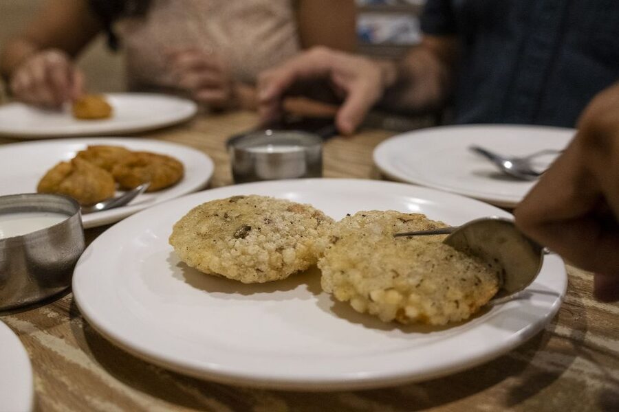Mumbai: Street Food Tour - Guides Matter: Javed, Raj, Rishi, Preeti, and How the Best Tours Feel