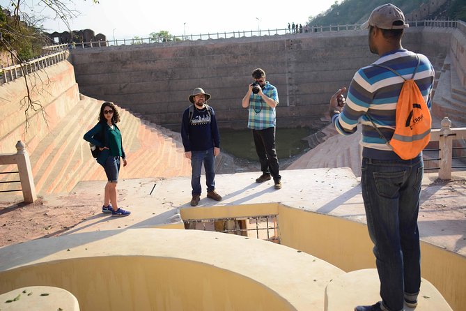Nahargarh Water Walk - Guided 2-Hour Heritage Tour in Jaipur - The water story behind Nahargarh Fort