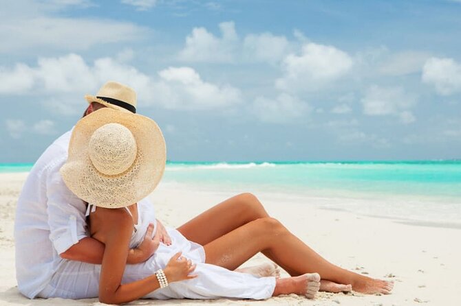 Neo Travel Mart Kerala Honeymoons Packages - Pickup, Mobile Tickets, and Private Comfort in Kochi