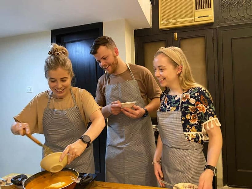 New Delhi: Indian Cooking Class in a Local Home - Spice timing, aroma, and the small “finish” that changes everything