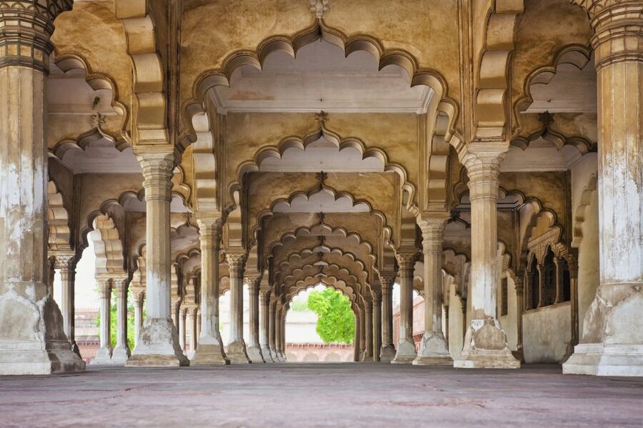 New Delhi: Premier Taj Mahal, Agra Fort & Baby Taj Tour - Lunch in Agra and the Mughlai food moment