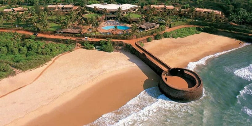 North Goa: Sightseeing Tour Sharing Coach - How the Day Starts: 8:30 AM Pickup and a 7:00 PM Return