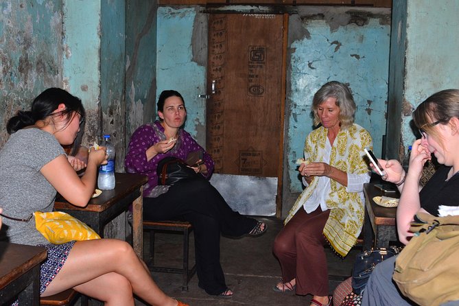 Old Delhi Food Tour - The 1st Stop: A Quick Cultural and Culinary Kickoff