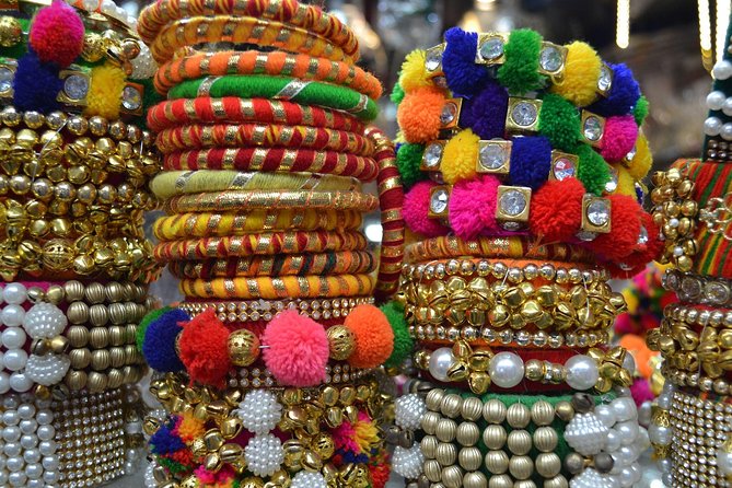 Old Delhi & Spice Market Tour - Jain and Hindu temple looks, short stops that explain diversity