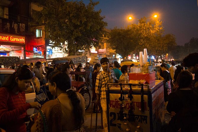 Old Delhi Street Food Tour - Jama Masjid Area: Outside Views, Chicken Option, and the Dessert Finish