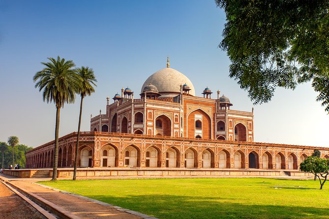 Old & New Delhi City Tour - Half or Full Day Options Available - Red Fort, the Unknown Soldier monument, and the Parliament area drive-by