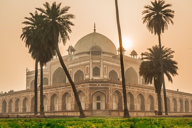 Old & New Delhi City Tour-Half Or Full Day with Options Available - Qutub Minar, Lotus Temple, and Swaminarayan Akshardham timing (Monday swap)