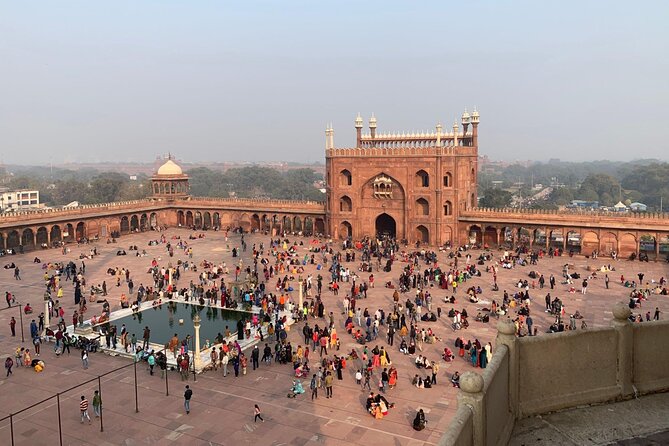 Old & New Delhi Full or Half Day Sightseeing Tour - Red Fort and the story of Mughal power