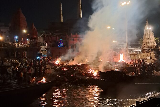 One Day Admirable tour in Varanasi Private Guided Tour - Main Ghat for evening Aarti: rooftop seating changes everything
