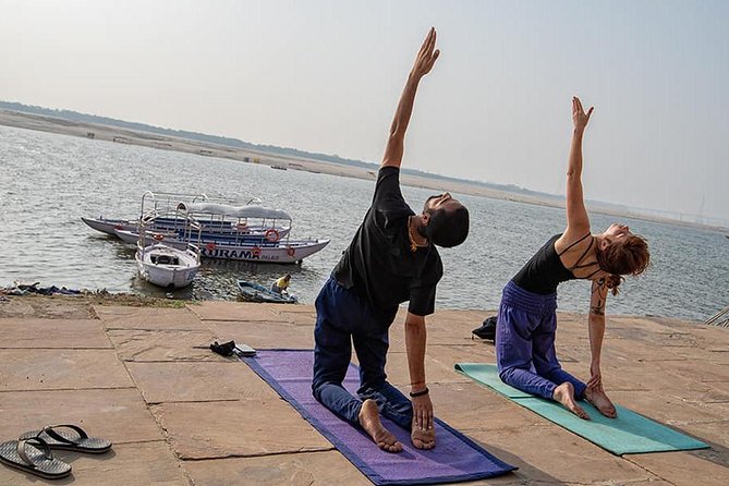 ONLINE Yoga Class with AYUSH - Beginners / Advanced - Ayush Tiwari’s Role, and Why Private Coaching Matters