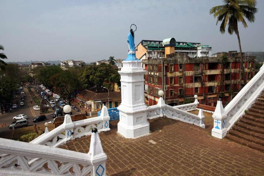 Panaji: Fontainhas Neighborhood Cultural Guided Walking Tour - St. Sebastian’s Chapel and the art gallery stop that adds a twist