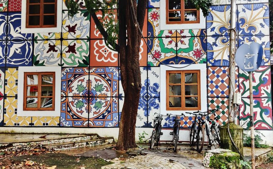 Panaji: Heritage Walk through Goa's Latin Quarter - Photo-friendly lanes to Chapel of San Sebastian