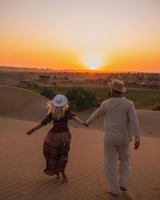 Peeps Billions of Star Experience with Desert & Camel Safari - Who this Thar Desert star experience suits best